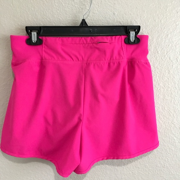 Reebok Women's Bright Pink Sports Shorts - Picture 4 of 7